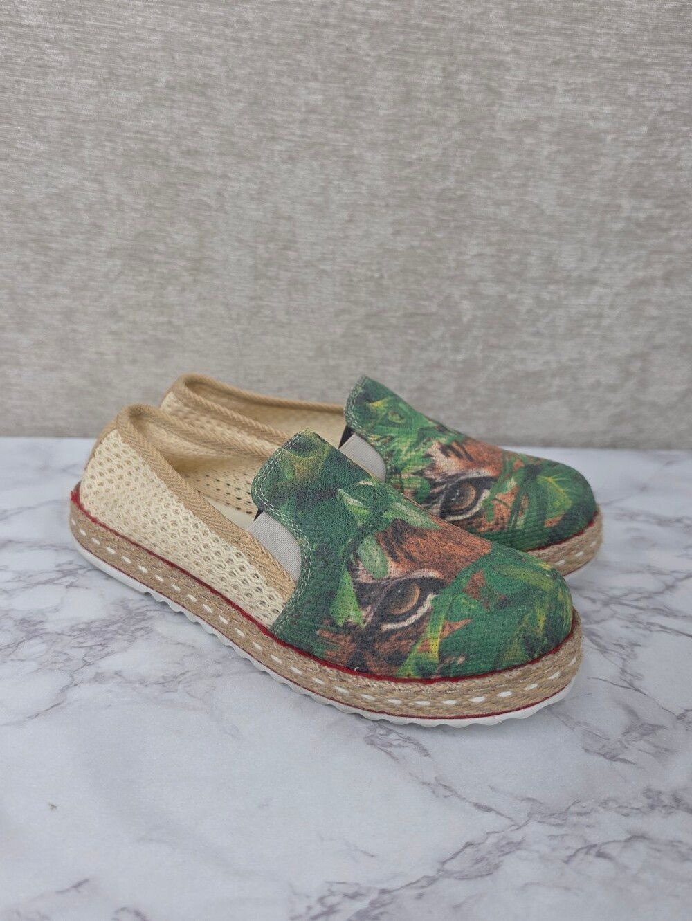 Goby Art Sneaker Jungle Cats DEL126 Green Canvas Slip-On Espadrilles Tigers
